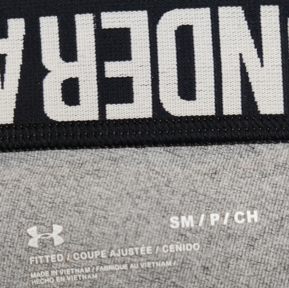 Under Armour Gray/Black Leggings Size Small - Picture 4 of 4